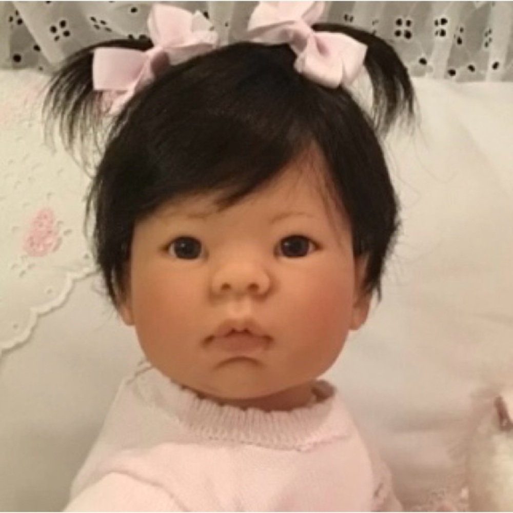 Lee Middleton Asian Doll 22 inch